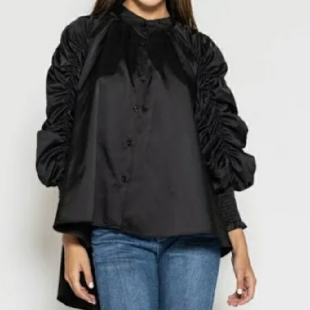 This 'Gracia' blouse is so you!